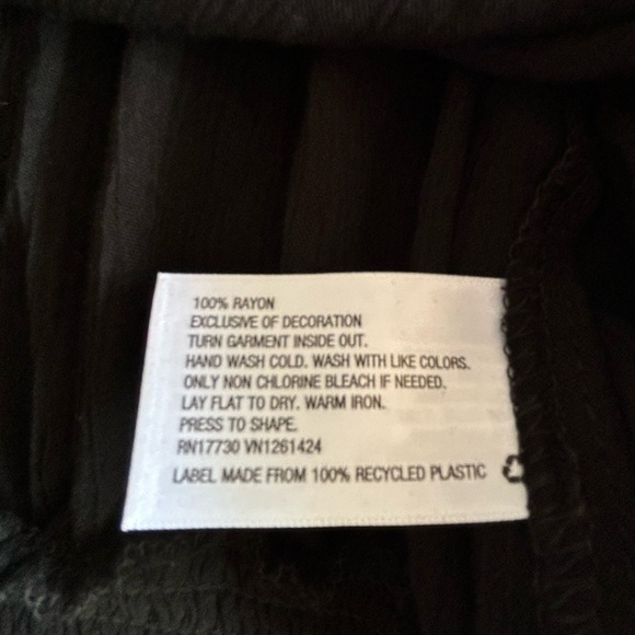 Xhilaration NWOT Black Long Bell Sleeve Blouse Top - Picture 12 of 12